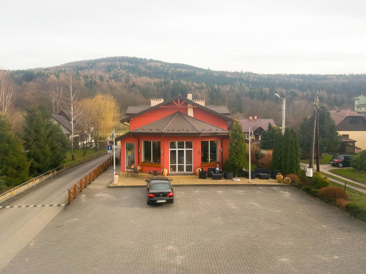 Hotel Krak Myslenice Exterior photo